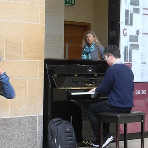 蝴蝶忍被强❌自慰爽漫画在线
